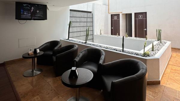 triger gallery_Hotel HOT Vallejo