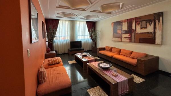 triger gallery_Plaza Camarones